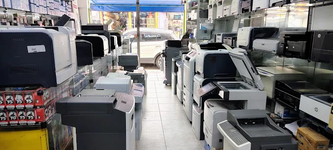 Bancada de conserto de impressoras da PAF Assistência Técnica